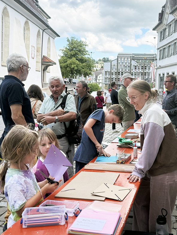 Basteltisch quer